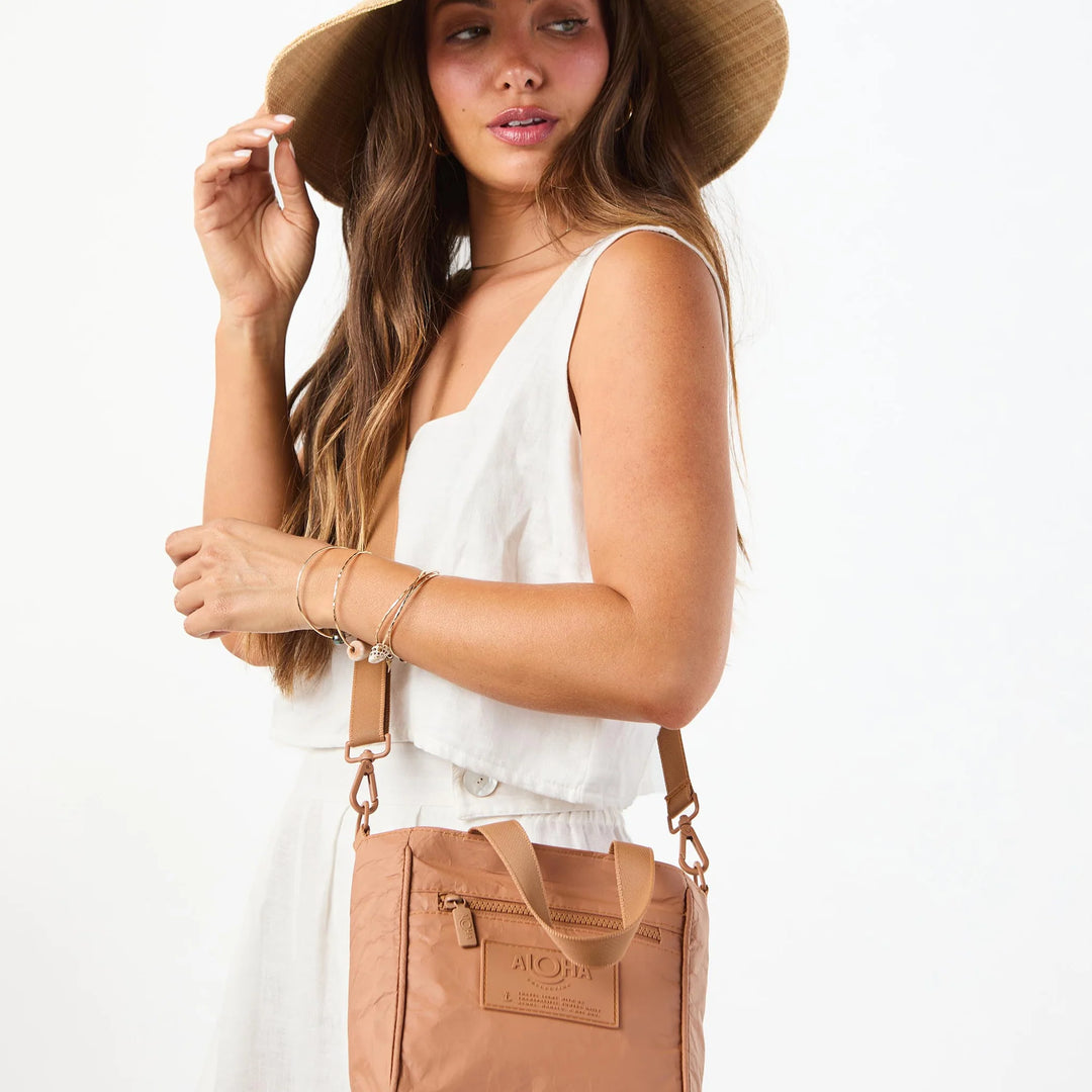 ALOHA: Monochrome Crossbody - Toffee