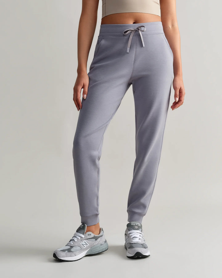 Rhone - DreamGlow Jogger