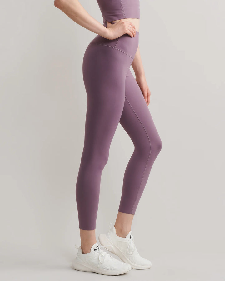 Rhone - Revive 7/8 Legging in Dark Plum